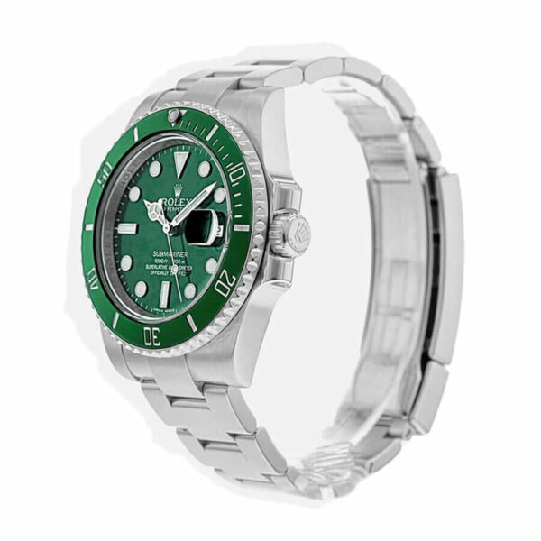 Photo of Rolex Submariner Hulk 116610LV Green Dial Replica 2