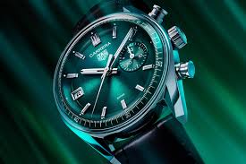 Tag Heuer Replicas: The Gentleman’s Hack to Timeless Luxury 3 Photo of green Tag Heuer Replica